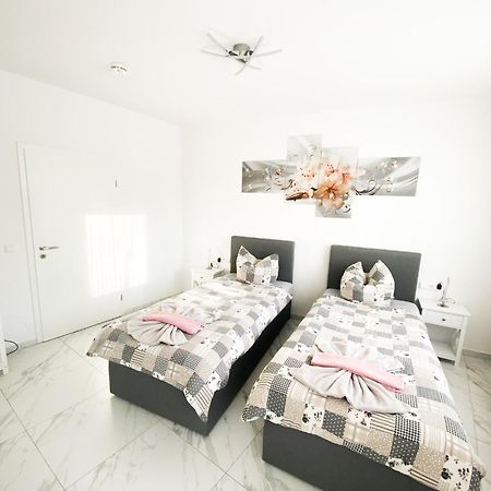 Ferienwohnung Zum Alten Radlereck Lauchhammer Екстериор снимка